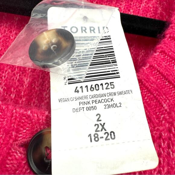 NWT Torrid Pink Vegan Cashmere Crop Cardigan Sweater‎ Size 2X - Picture 7 of 11